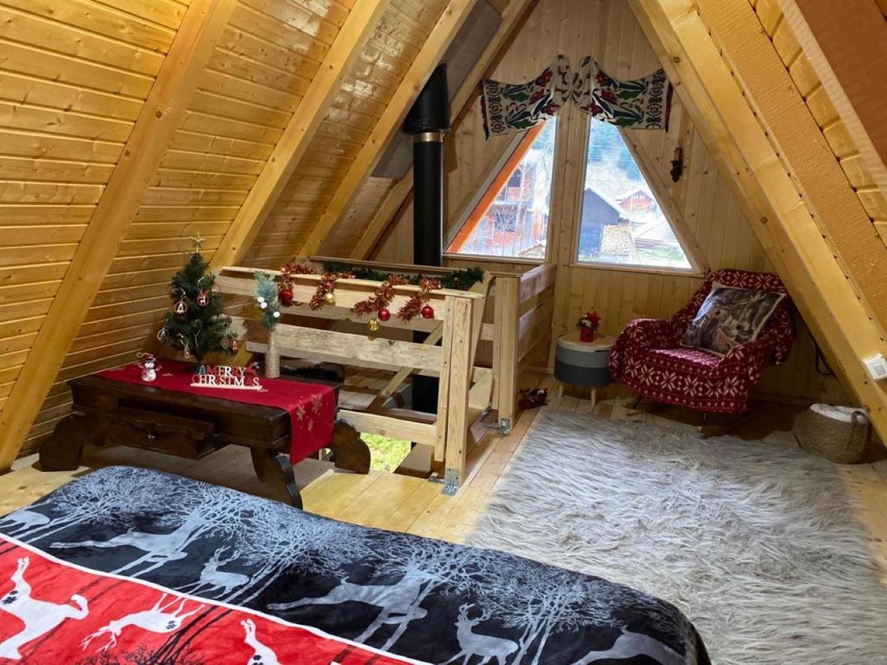 فيلا Cabanutze Satic Rucăr المظهر الخارجي الصورة